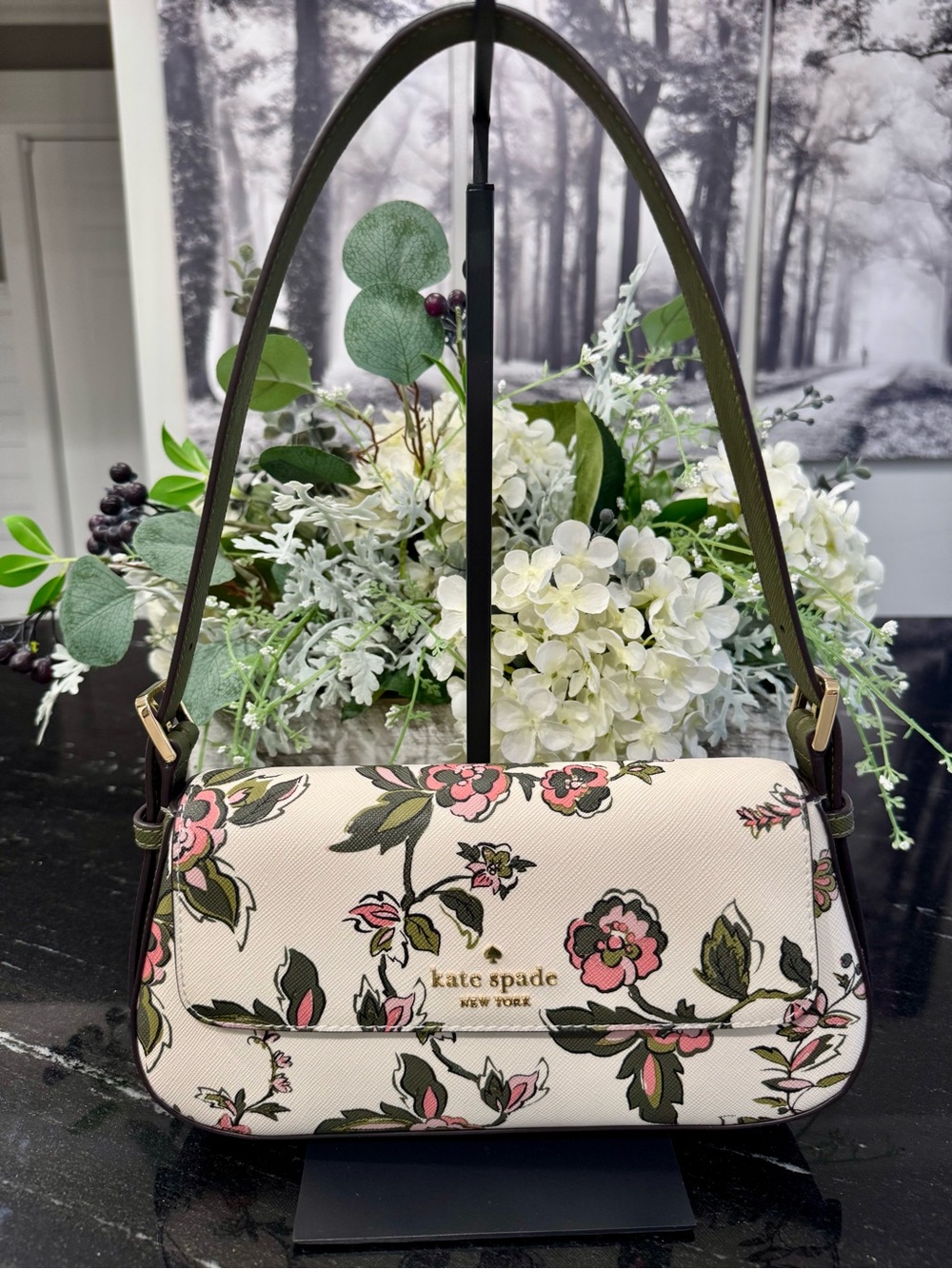 🍃🌸 Kate Spade Madison Floral Small Shoulder Bag (Meringue Multi)